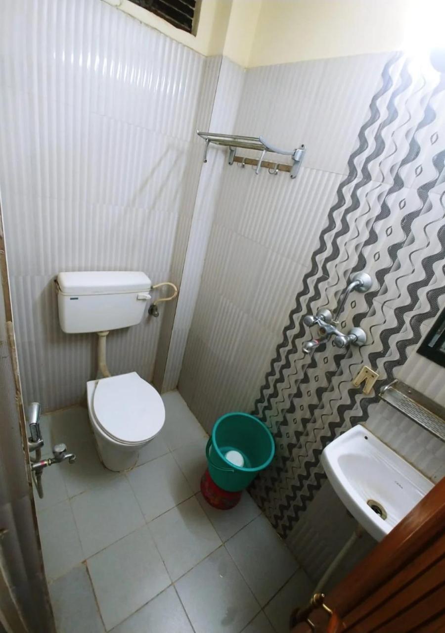 Hotel Roshan ורנאסי מראה חיצוני תמונה